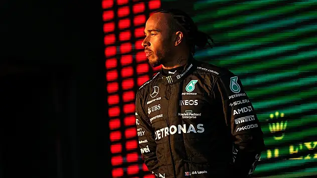 Formula 1 | Lewis Hamilton’dan Ferrari ve yeni sözleşme sorusuna yanıt