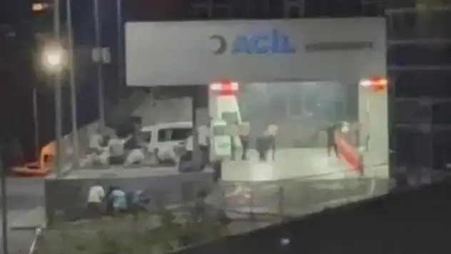 Hastane önünde çatışma: 2 gözaltı