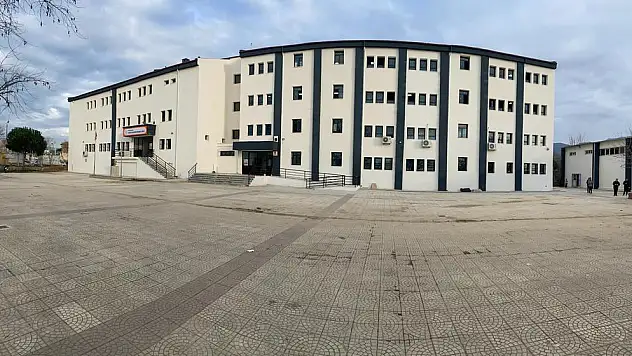 HULUSİ UÇAÇELİK ANADOLU LİSESİ TARİHÇESİ
