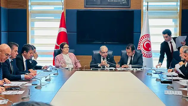 İnsan Hakları Komisyonu'nun ilk toplantısı yapıldı