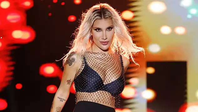 İrem Derici Evde Kaza Geçirdi, Konserleri İptal Etti