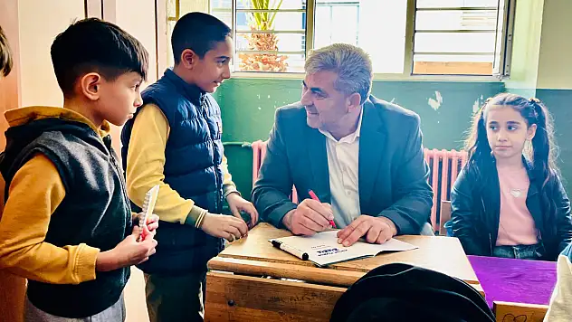 İstiklal İlköğretim Okulu öğrencilerinden yardımlaşma ve dayanışma örneği