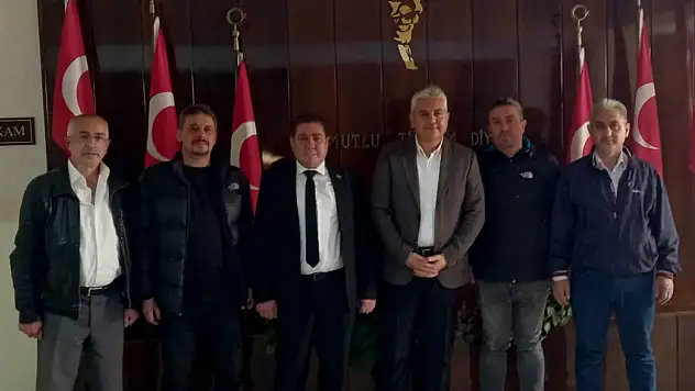 İYİ Parti Ödemiş İlçe Başkanı İbrahim Kaya ve Yönetimi, Kaymakam ve Belediye Başkanı'nı Makamlarında Ziyaret Etti