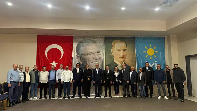 İYİ Parti Ödemiş'te Kongreyi İbrahim Kaya Tek Listeyle Tamamladı