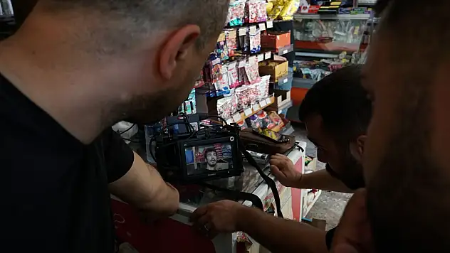 İZMİR'E BÜYÜK GURUR: 'KOVAN' ARNAVUTLUK'TAN ÖDÜLLE DÖNDÜ