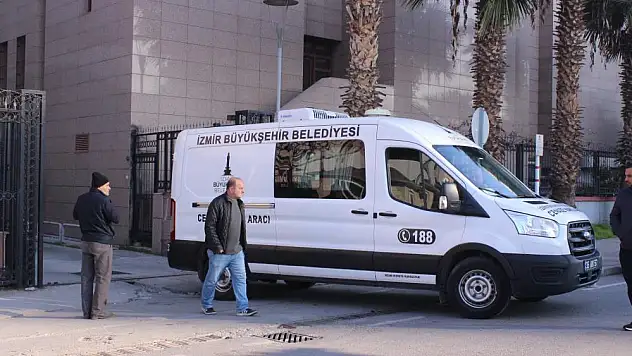 İzmir’de Çocuklarının Gözü Önünde Cinayet: Kadına Karşı Şiddetin Acı Gerçeği