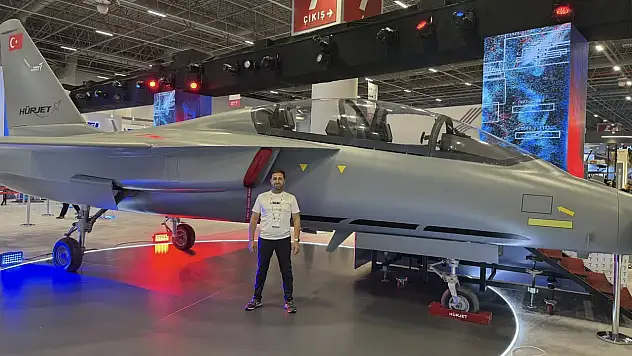 Kadir Uğurlu, İDEF 2025 savunma sanayi fuarı'nda: 'yerli ve milli gücümüzle gurur duyuyoruz'