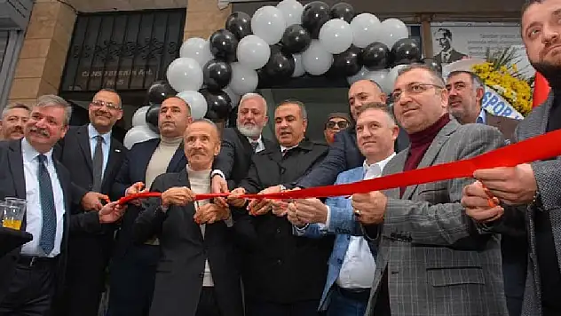 KARABAĞLARSPOR'DAN GÖRKEMLİ AÇILIŞ