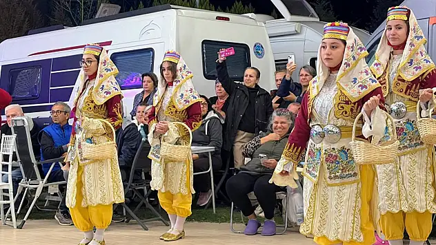 Karavan Tutkunları, Tire'de Buluştu