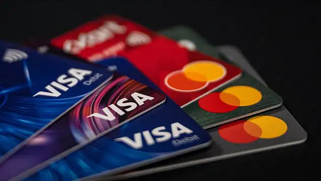 Kart Limitleri Uçtu, Bankamatikler Aynı Kaldı: Bankalarda Büyüyen Sorun