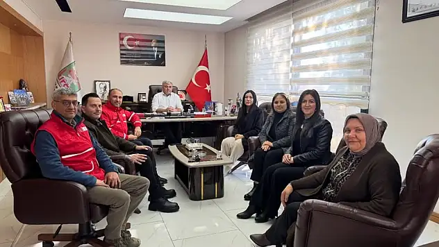Kiraz Belediye Başkanı Coşkun'a Kızılay Ziyareti