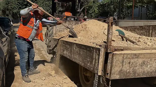 Kiraz Belediyesi Birimleri İlçede Yoğun Çalışma Yürüttü