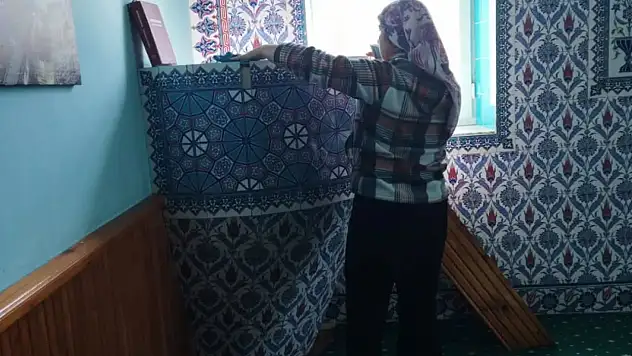 Yenişehir Mahallesi Cami'sinde Ramazan temizliği