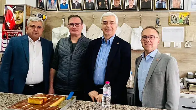 Kiraz CHP'de danışma kurulu toplandı