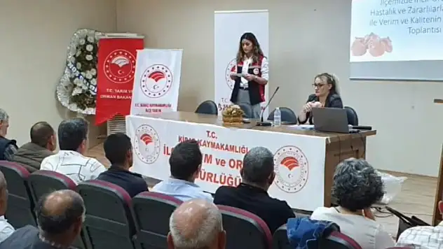 Kiraz'da İncir Üreticileri Bilgilendirildi