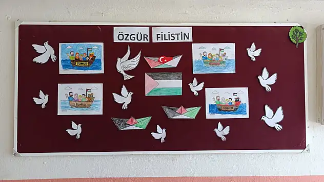 Kiraz'da Okullarda Filistin Farkındalık Etkinlikleri Düzenlendi