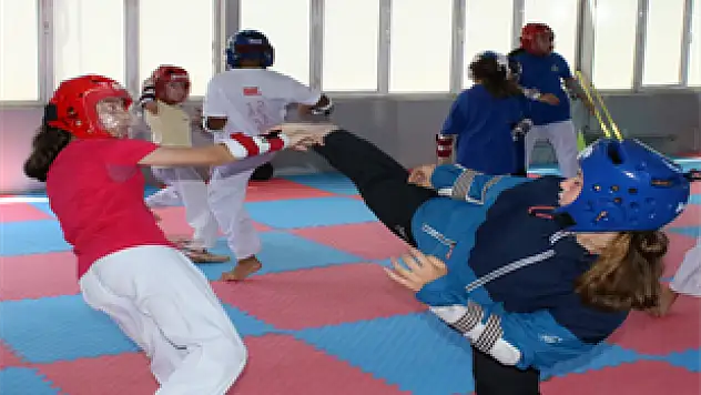 Kış spor okulları 23 Eylül'de başlıyor