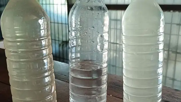 Küçük Avulcuk Mahallesi'nde Çamurlu Su Tepkisi: 'Okullar Açılmadan Çözüm Üretilmeli'