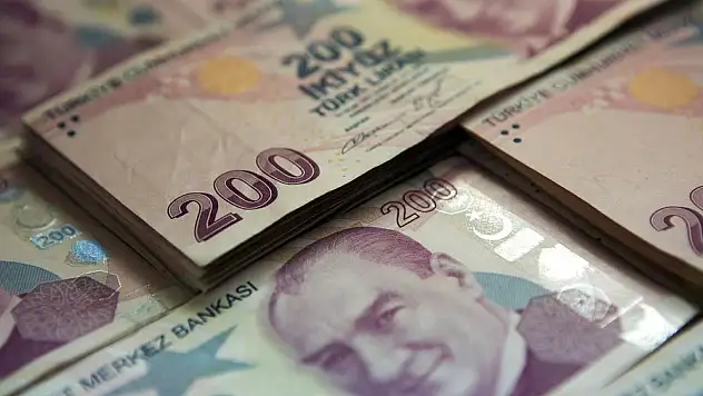 Mevduat-Ticari Kredi Faizinde Büyük Fark