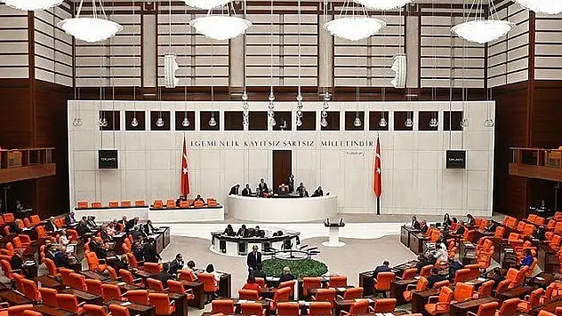 Milletvekili seçilemeyenlerin dokunulmazlığı kaldırılıyor