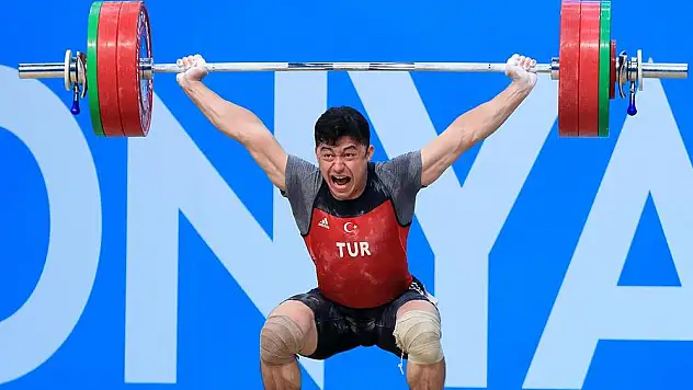 Milli halterciye 8 yıl doping cezası!