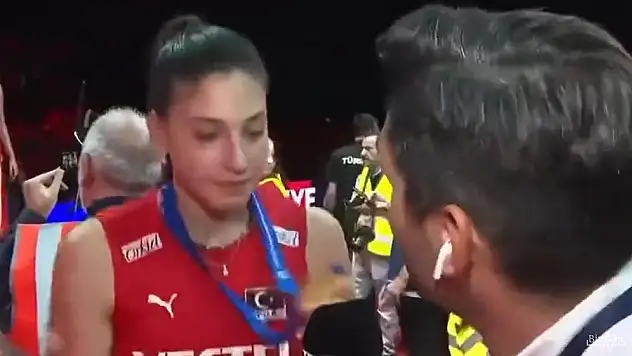 Muhabirin çağırdığı Aydın: Ben siyasi şeyler söylüyorum