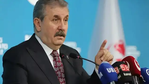 Mustafa Destici'nin 'Evli Olanı İşe Alın' Sözleri Tartışma Yarattı