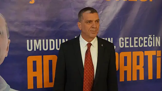 Ödemiş AK Parti'de Yeni Dönem: Murat Öncel İlçe Başkanı Seçildi