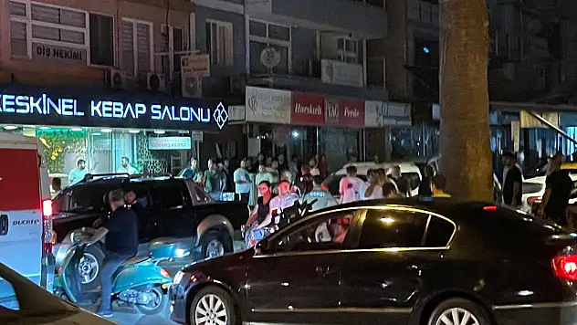 Ödemiş Akıncılar Mahallesi Geceyi Bıçak Sesleriyle Geçirdi