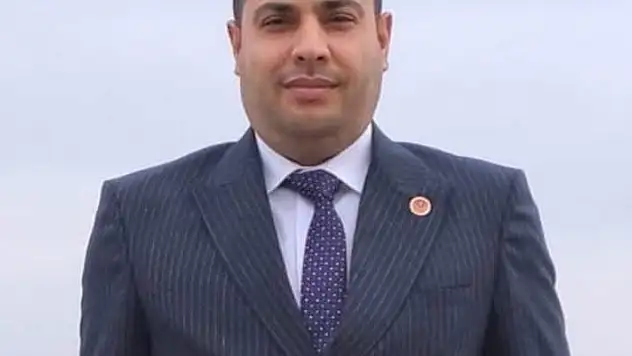 Ödemiş Büyük Birlik Partisi İlçe Başkanı Murat Cansız: 'Her Şeyi Satmayalım, Gölcük Otel Yeter! Ödemiş'in Toprağı Şahsa Gitmesin'