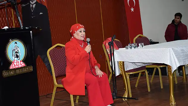 ÖDEMİŞ CUMHURİYET BAŞSAVCILIĞI DENETİMLİ SERBESTLİK MÜDÜRLÜĞÜNÜN ETKİNLİĞİNDE, BEDİA AKARTÜRK'TEN TÜM TOPLLUMA ÇAĞRI DENETİMLİ SERBESTLİK GÖNÜLLÜSÜ OLSUN