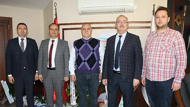 ÖDEMİŞ İLÇE MİLLİ EĞİTİM MÜDÜRÜ DESTİCİOĞLU ÖDEMİŞ TİCARET ODASI'NI ZİYARET ETTİ