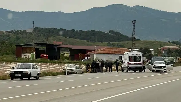 Ödemiş Kaymakçı Yolunda Trafik Kazası Meydana Geldi