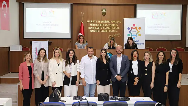 Ödemiş Kent Konseyi Kadın Meclisi'nin Yeni Başkanı İlay Aral Öz Oldu