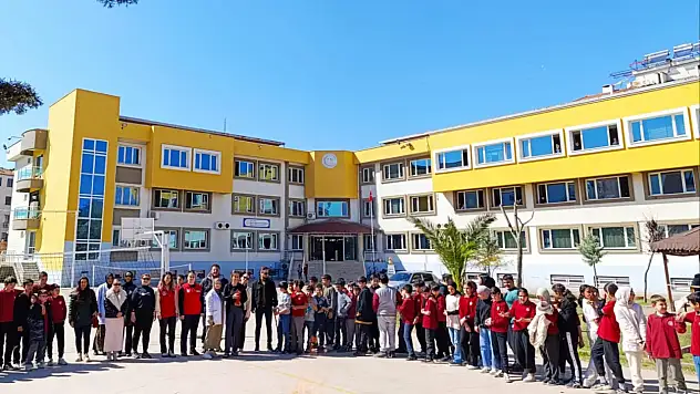 Ödemiş'te Bir İlk: İmam Hatip Ortaokulunda Yabancı Dil Sınıfı Açılıyor