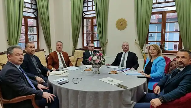 ÖDEMİŞ'TE EĞİTİM YILI ÖNCESİ TOPLANTI