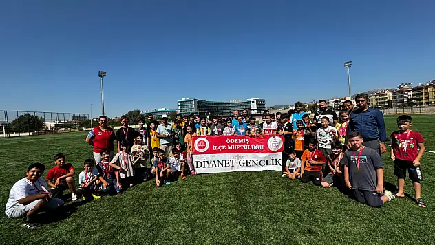 Ödemiş Yaz Kur'an Kursları Futbol Turnuvası Tamamlandı