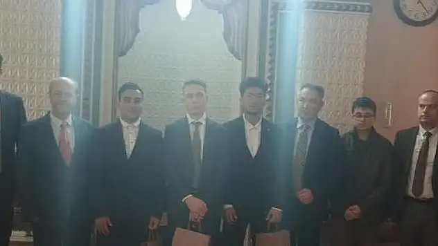 ÖDEMİŞ'TE GENÇ HATİPLER HUTBE OKUMA YARIŞMASI DÜZENLENDİ