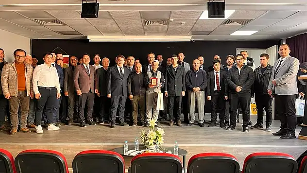 ÖĞRENCİMİZ ' EZANI GÜZEL OKUMA' YARIŞMASINDA 3.OLDU