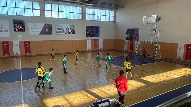 Okul Sporları Müsabakaları - Futsal Heyecanı Ödemiş'te Yaşandı