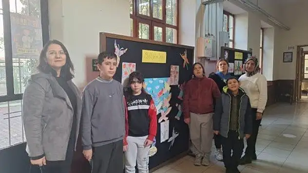 ÖZEL ÖĞRENCİLERDEN ANLAMLI SERGİ