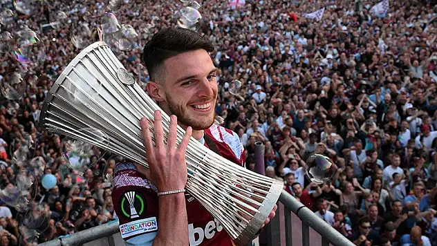 Premier Lig’de tarihi transfer