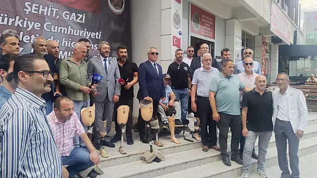 ŞAGAD'dan Sert Tepki: 'Teröristle Masaya Oturulmaz, Hesap Sorulur!'
