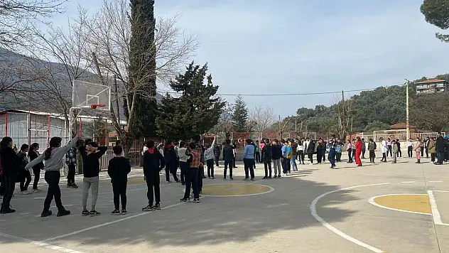 'SİVİL SAVUNMA MİLLİ SAVUNMADIR'