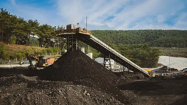 Soma’da üzerine kömür düşen madenci hayatını kaybetti