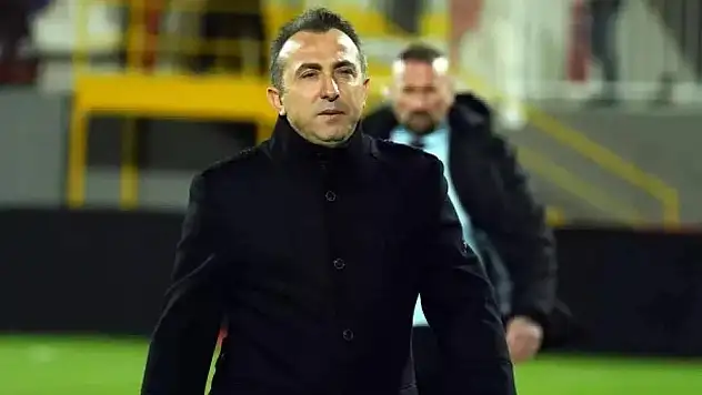 Süper Lig’de bir istifa daha!
