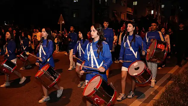 Tire, 19 Mayıs'ta Gençliğin Enerjisiyle Parladı