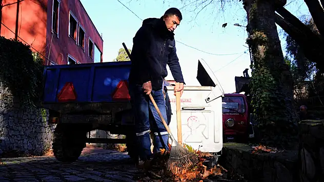 Tire Belediyesi'nde Fırtına Mesaisi