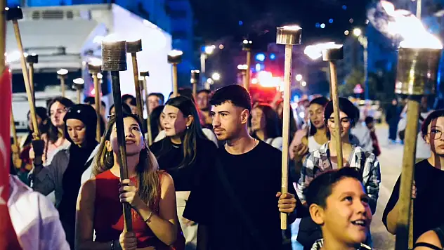 Tire Caddeleri Fener Alayı ile Aydınlanacak!