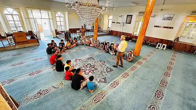 Tire'de Yaz Kur'an Kurslarına Ziyaretler Sürüyor